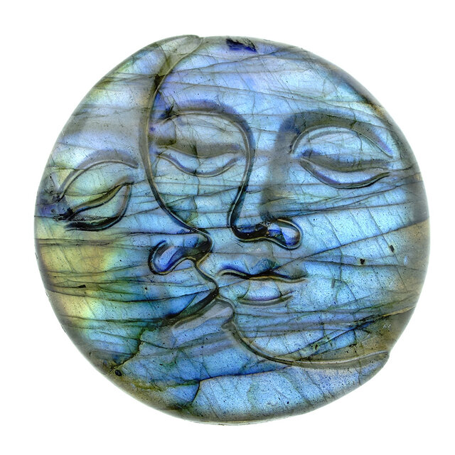 Beautiful labradorite from Madagascar diameter 4 cm Beautiful labradorite from Madagascar diameter 4 cm