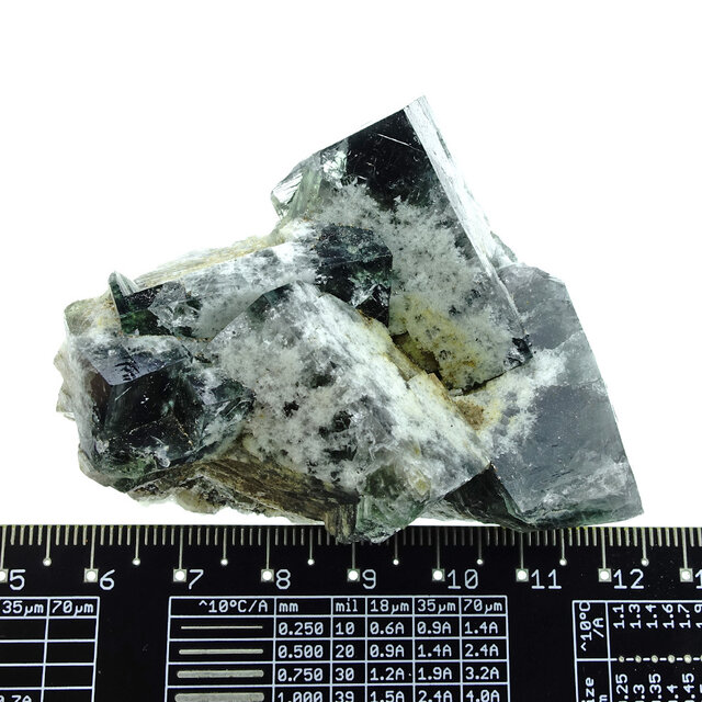 Fluorite from the UK with daylight fluorescence