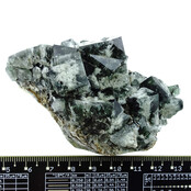 Fluorit aus dem Vereinigten Königreich mit Tageslichtfluoreszenz Fluorit aus dem Vereinigten Königreich mit Tageslichtfluoreszenz