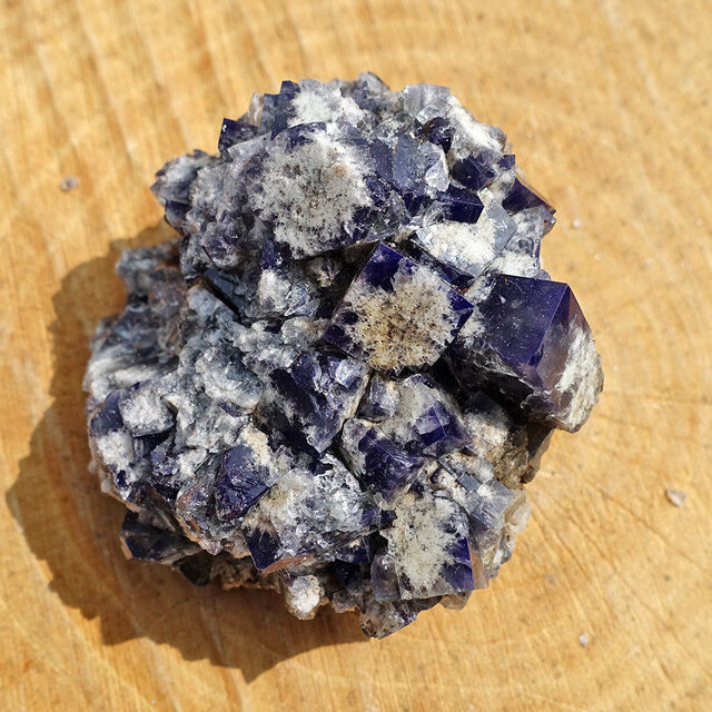 Fluorite from the UK with daylight fluorescence Fluorite from the UK with daylight fluorescence