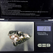 Thomsoniet met mesoliet Thomsoniet met mesoliet