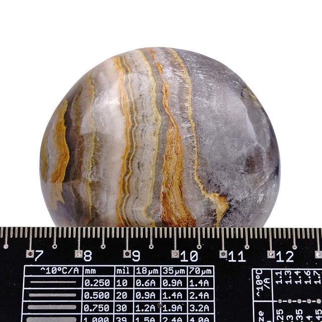 Aragonit, das Pseudomorph von Calcit, Durchmesser 6,8 CM