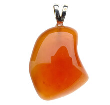 Beautiful pendant of carnelian or blood agate