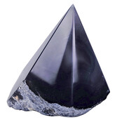 Agate point, 445 grams and 9 cm high Agate point, 445 grams and 9 cm high
