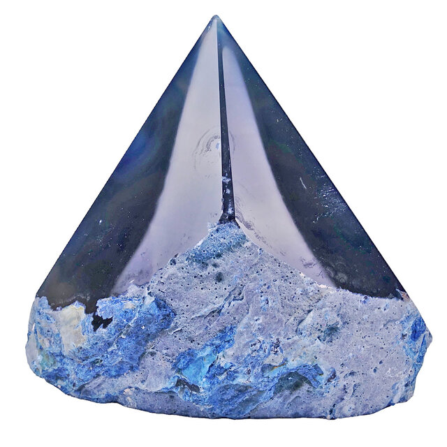 Agaat punt uit Brazilië, 550 gram en 9 cm hoog