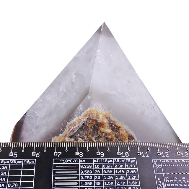 Agaat punt uit Brazilië, 660 gram en 9 cm hoog Agaat punt uit Brazilië, 660 gram en 9 cm hoog
