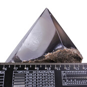 Achatspitze aus Brasilien, 630 Gramm und 9 CM hoch Achatspitze aus Brasilien, 630 Gramm und 9 CM hoch