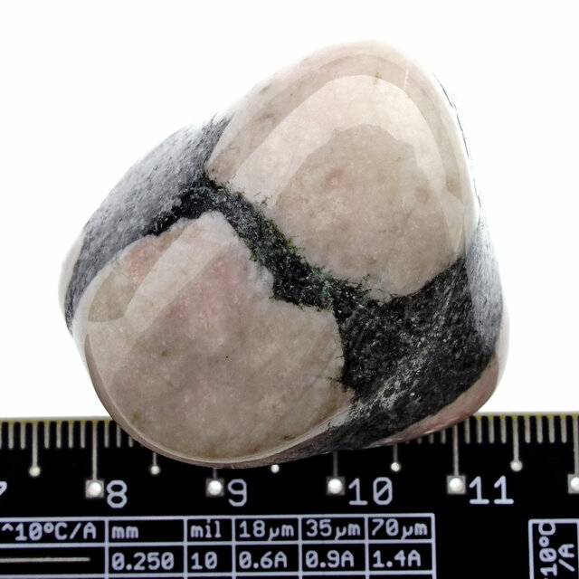 Porphyry with clinozoisite