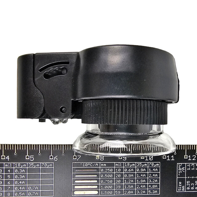 Lupe 45x mit LED und Fokus