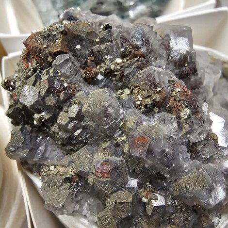 Hoe kan je zelf mineralen identificeren?