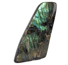 Beautiful labradorite from Madagascar 465 grams and 11 cm