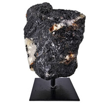 Een combinatie van zwarte toermalijn en bergkristal, 915 gram en 11 cm