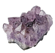Amethyst, from calming properties to deep transformations, 390 grams
