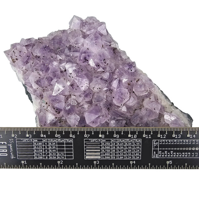 Amethyst, from calming properties to deep transformations, 1390 grams Amethyst, from calming properties to deep transformations, 1390 grams