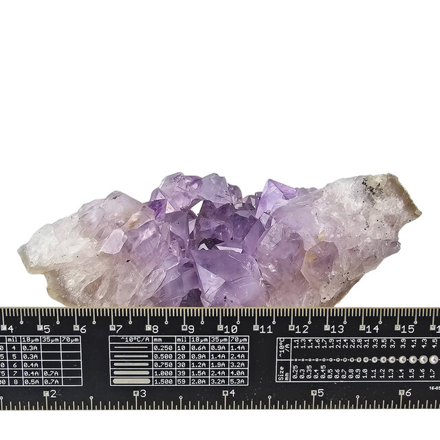 Amethyst, from calming properties to deep transformations, 520 grams