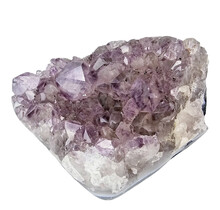 Amethyst, from calming properties to deep transformations, 410 grams