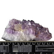 Amethist, van kalmerende eigenschappen tot diepe transformaties, 725 gram Amethist, van kalmerende eigenschappen tot diepe transformaties, 725 gram