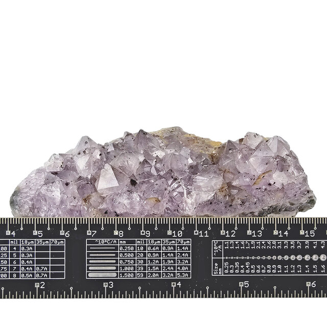 Amethyst, von beruhigenden Eigenschaften bis zu tiefen Transformationen, 485 Gramm Amethyst, von beruhigenden Eigenschaften bis zu tiefen Transformationen, 485 Gramm