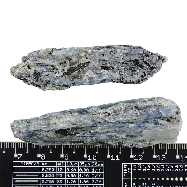 Kyanit aus Zimbabwe Kyanit aus Zimbabwe