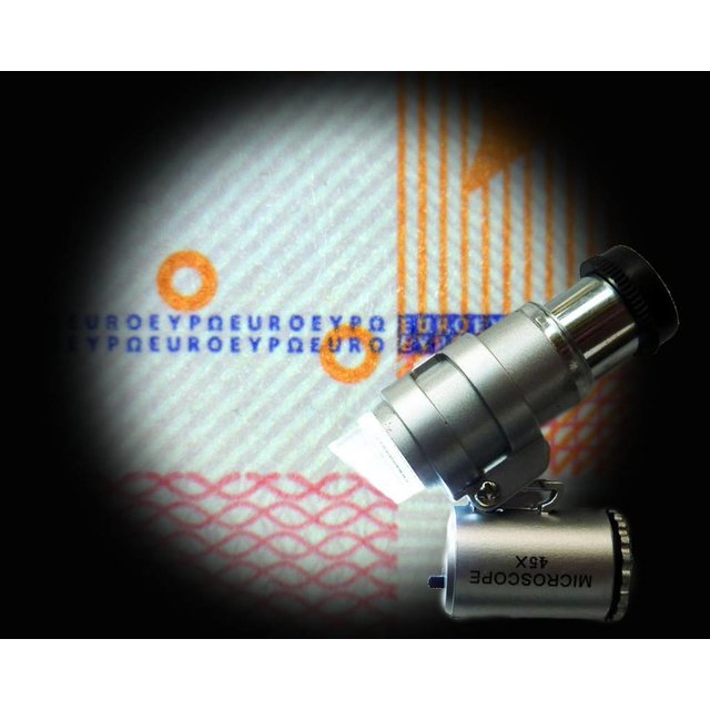 Pocket microscope with 45x magnification