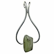 Moldavite pendant in silver 3,8 grams Moldavite pendant in silver 3,8 grams