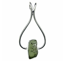 Moldavite pendant in silver 3,6 grams