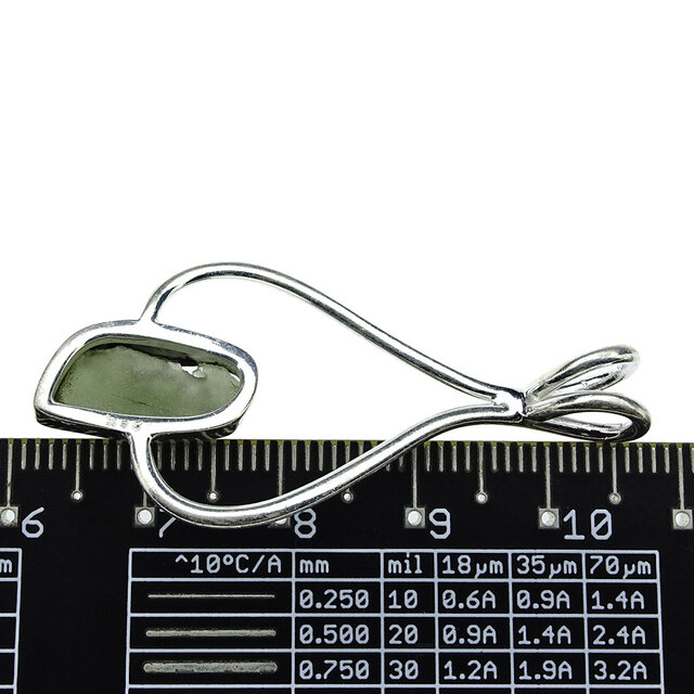 Moldaviet hanger in zilver 3,6 gram Moldaviet hanger in zilver 3,6 gram