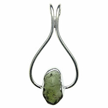 Moldavite pendant in silver