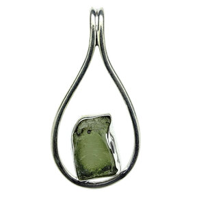 Moldavite pendant in silver