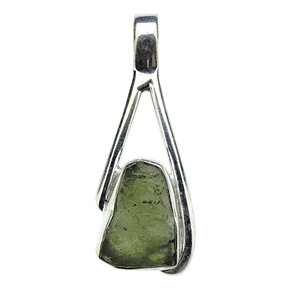 Moldavite pendant in silver