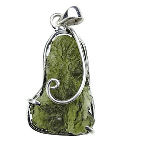 Moldavite pendant in silver
