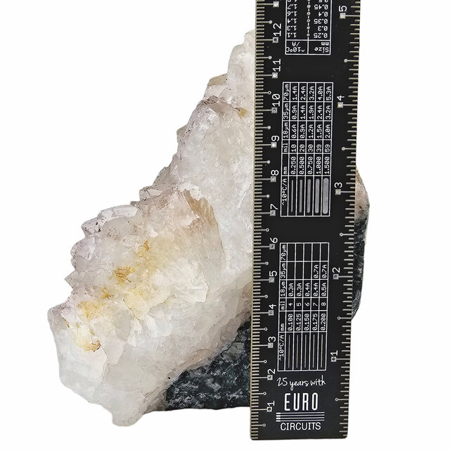 Amethyst, von beruhigenden Eigenschaften bis zu tiefen Transformationen, 1800 Gramm