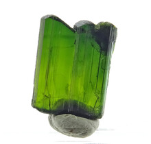 Grüner Epidot-Kristall aus Pakistan