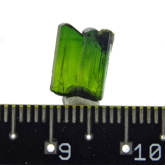 Groen epidoot kristal uit Pakistan Groen epidoot kristal uit Pakistan