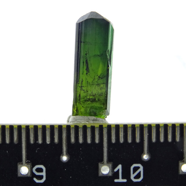 Groen epidoot kristal uit Pakistan Groen epidoot kristal uit Pakistan