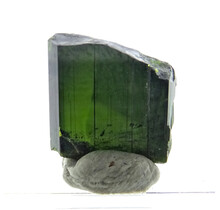 Grüner Epidot-Kristall aus Pakistan