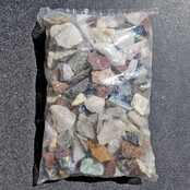 Rohe Edelsteine +/- 200 Stück in einem 5 KG Beutel Rohe Edelsteine +/- 200 Stück in einem 5 KG Beutel