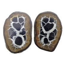 The versatile stone with different minerals