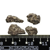 Calate 002 Meteorit aus Chile  4 Stück