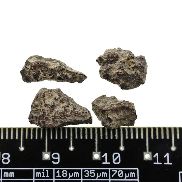 Calate 002 Meteorit aus Chile  4 Stück