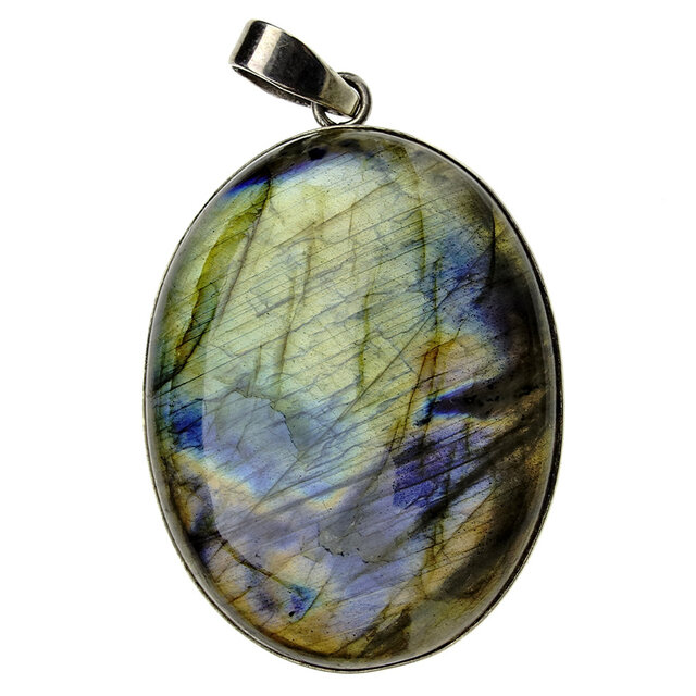 Beautiful pendant of labradorite in Silver