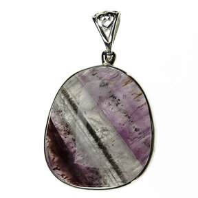 Auralite pendant in silver