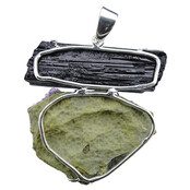 Pendant of amethyst with tourmaline