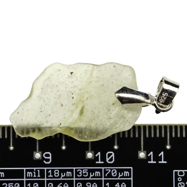 Libyan glass or gold tektite pendant