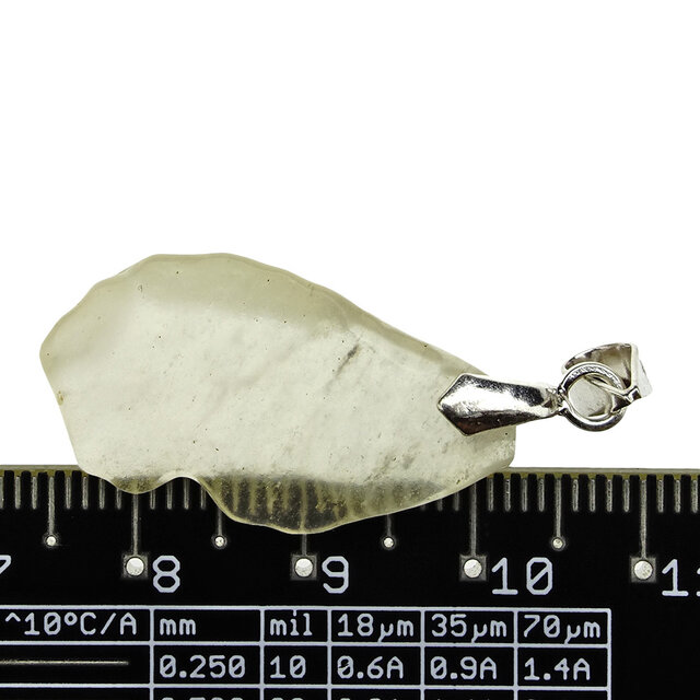 Libyan glass or gold tektite pendant