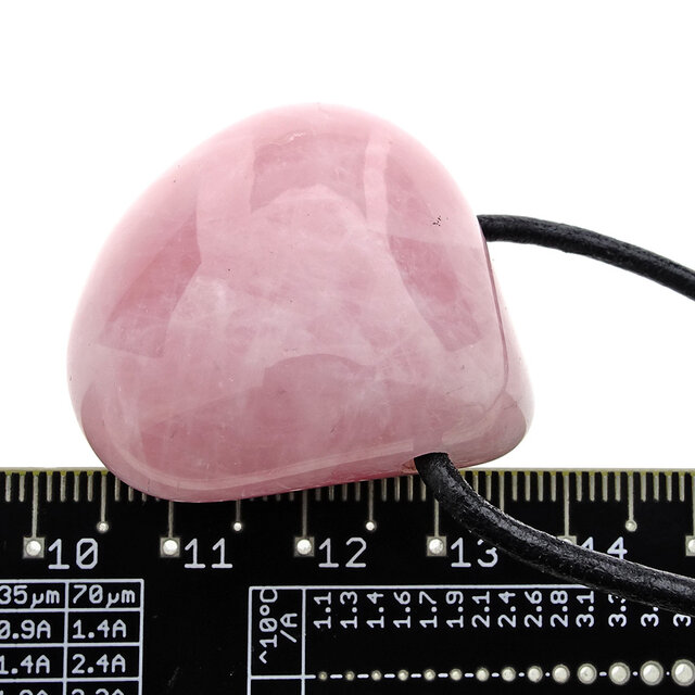 Wunderschöner, hochwertiger Anhänger aus gebohrtem Rosenquarz