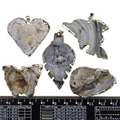 5 stuks verzilverde chalceoon hangers uit Uruguay