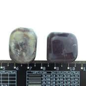 Mooie paarse trommelsten uit Indonesië