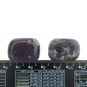 Mooie paarse trommelsten uit Indonesië