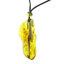 Barnsteen ketting met koord